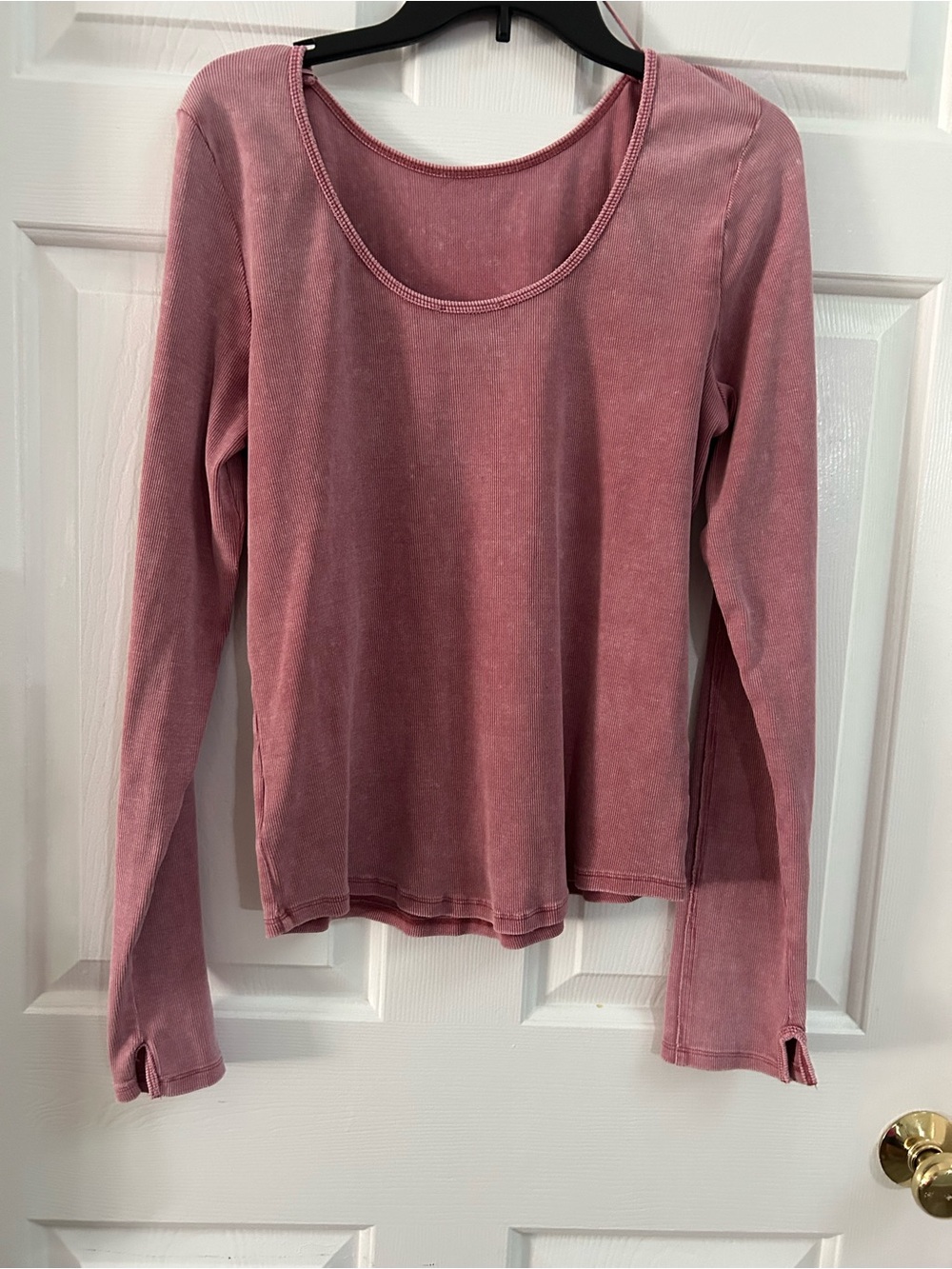 Scoop Neck Long Sleeve Top in Dusty Rose